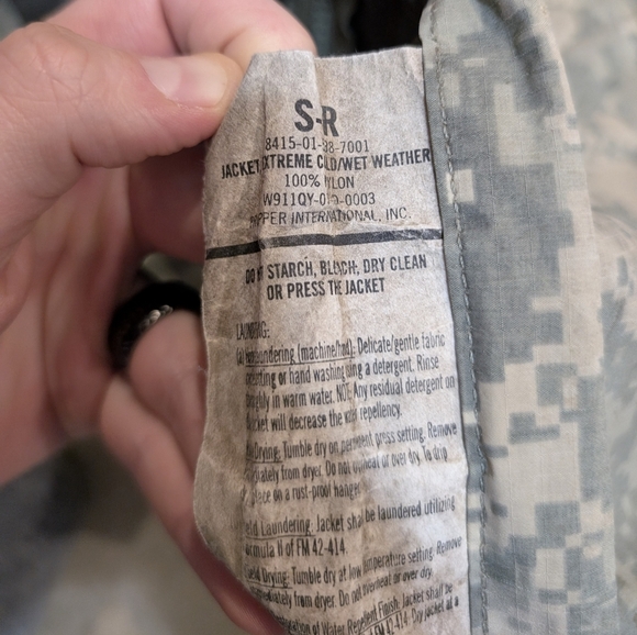 Gen III ECWCS Military Mens S Camo Jacket Extreme Cold/Wet Weather Flaws Goretex - Picture 7 of 9